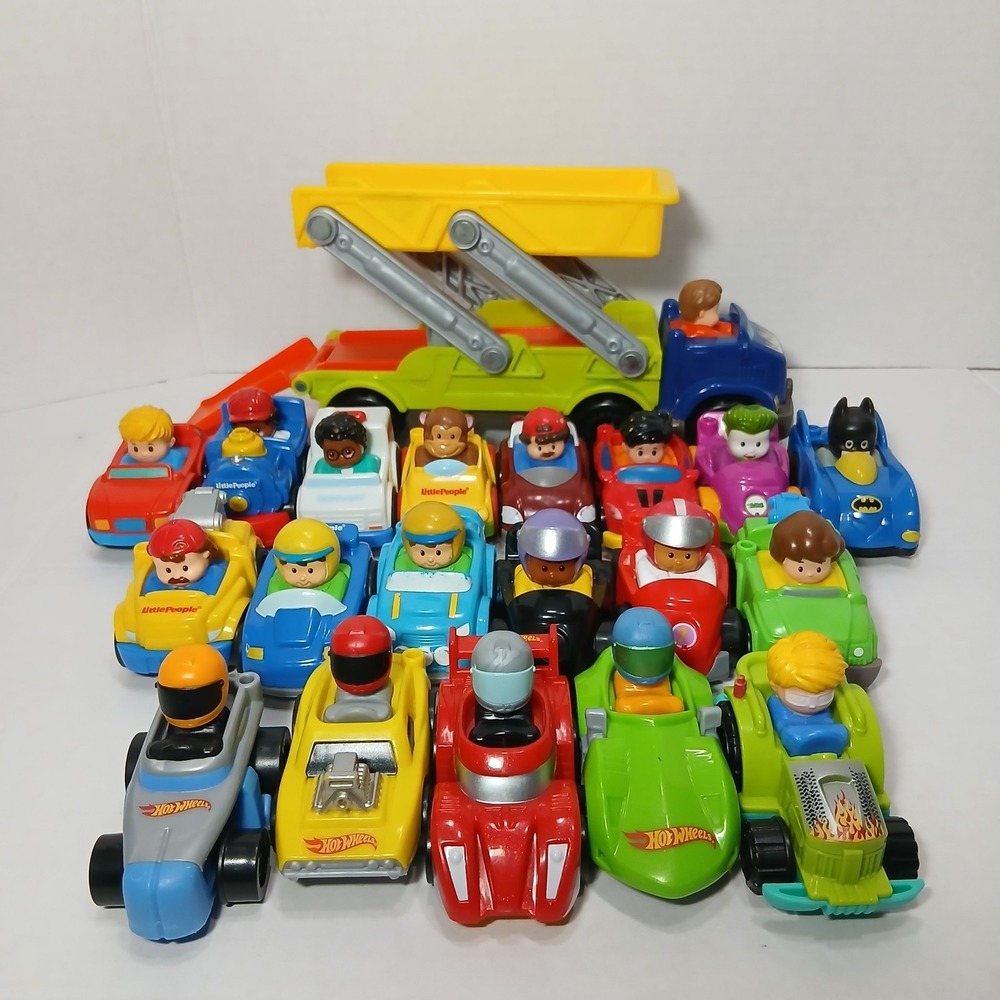 Lot 20 Fisher Price Little People Wheelie Racers Monkey Car Wheelies & Hauler